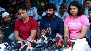 wrestlers protest