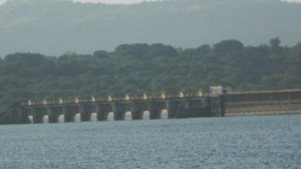 khadavasla dam water storage