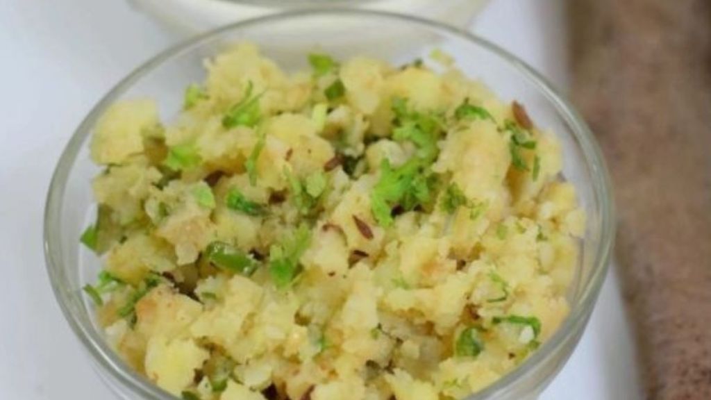 Instantly prepare delicious potato chutney learn easy recipe