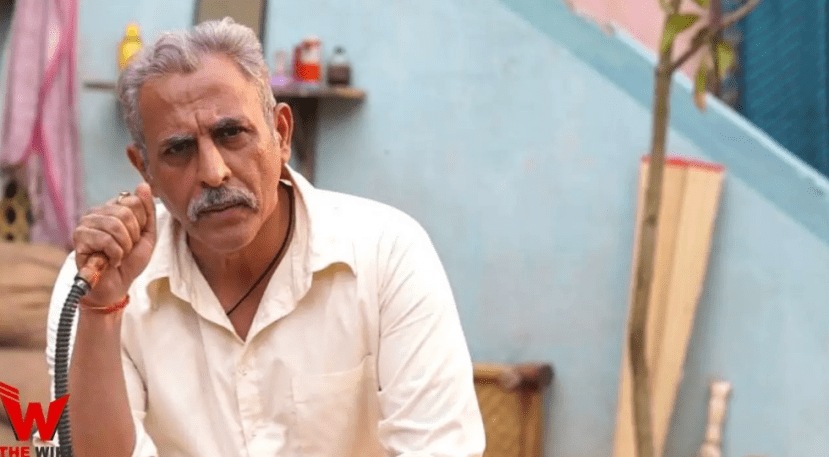 पवन चोप्राने 'असुर २'मध्ये 'शशांक अवस्थी'ची भूमिका साकारली आहे.