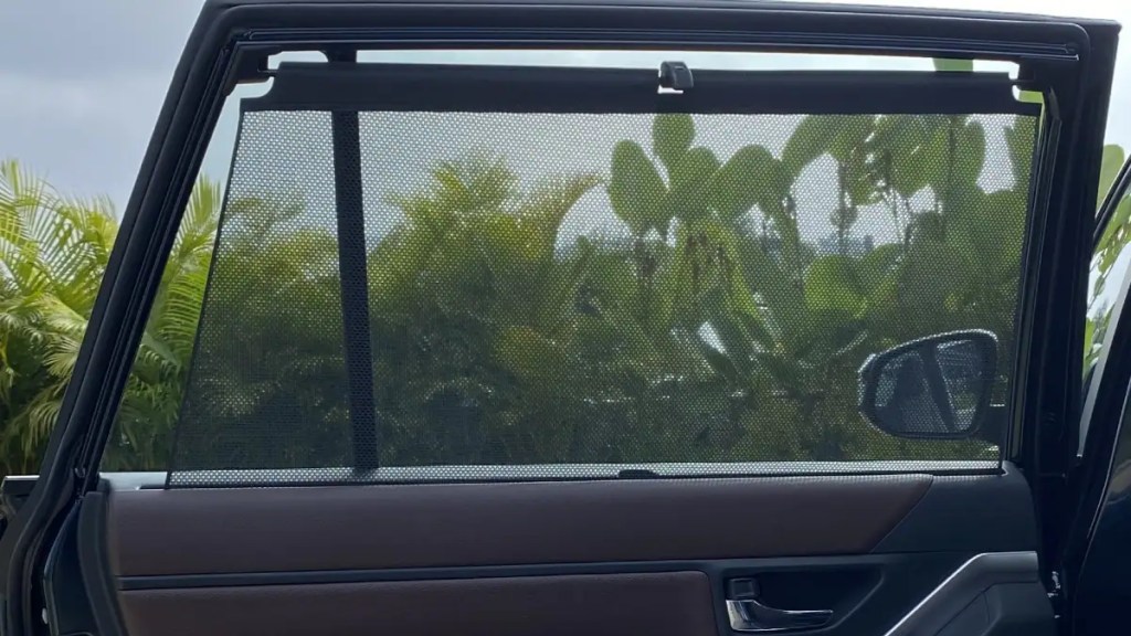 Toyota Innova Hycross
