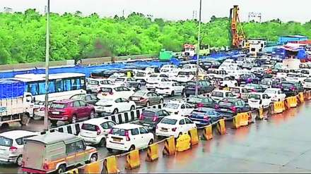 traffic jam on sion panvel road