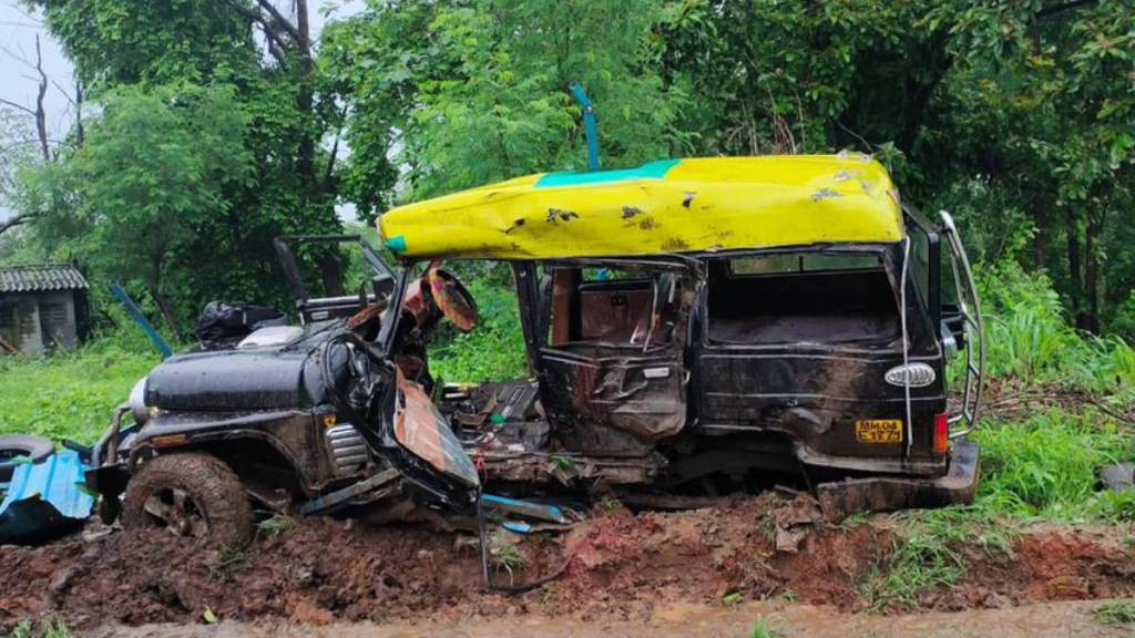 Accident on Nashik Highway