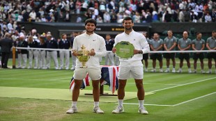 Wimbledon 2023: Before I was born you won Wimbledon 16 years younger Alcaraz counted the age, Djokovic started laughing while crying
