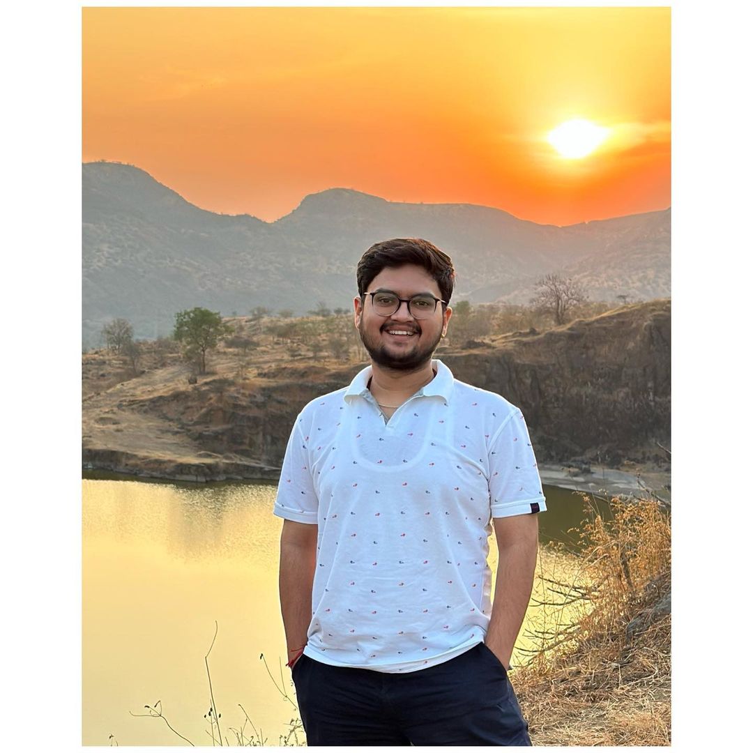 Mugdha Bhagawan Prathamesh Laghate Twinning 