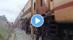 भारतीय रेल्वे जवानांच्या ताकदीला सलाम! चक्क बंद ट्रेनला धक्का देत केले सुरु; Viral Video एकदा पाहाच