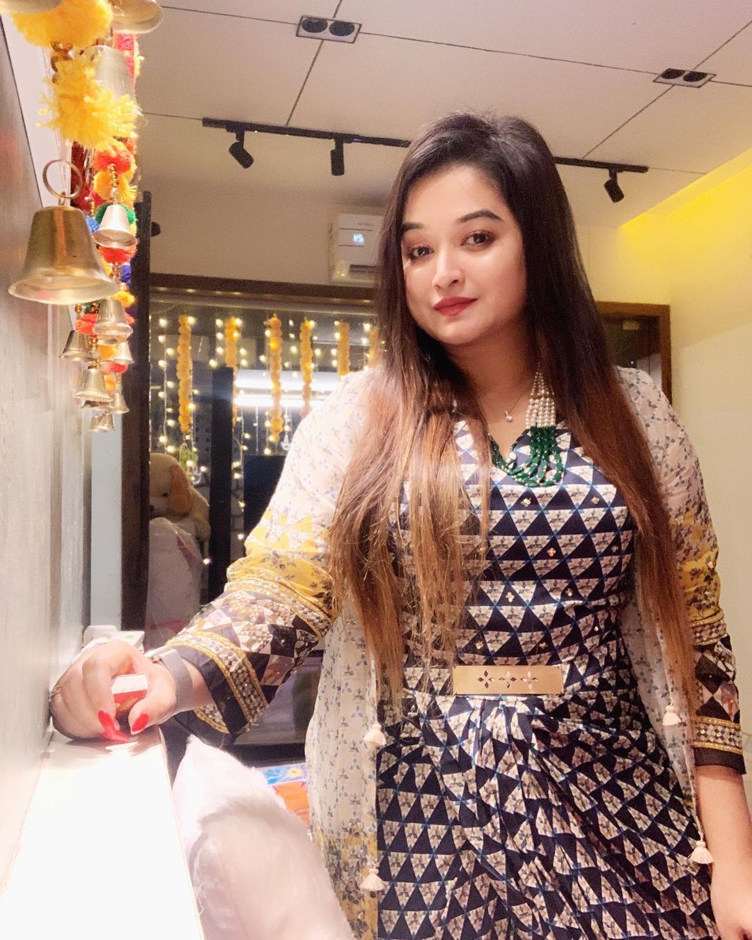 Child Artist Saisha Bhoir Information Photos