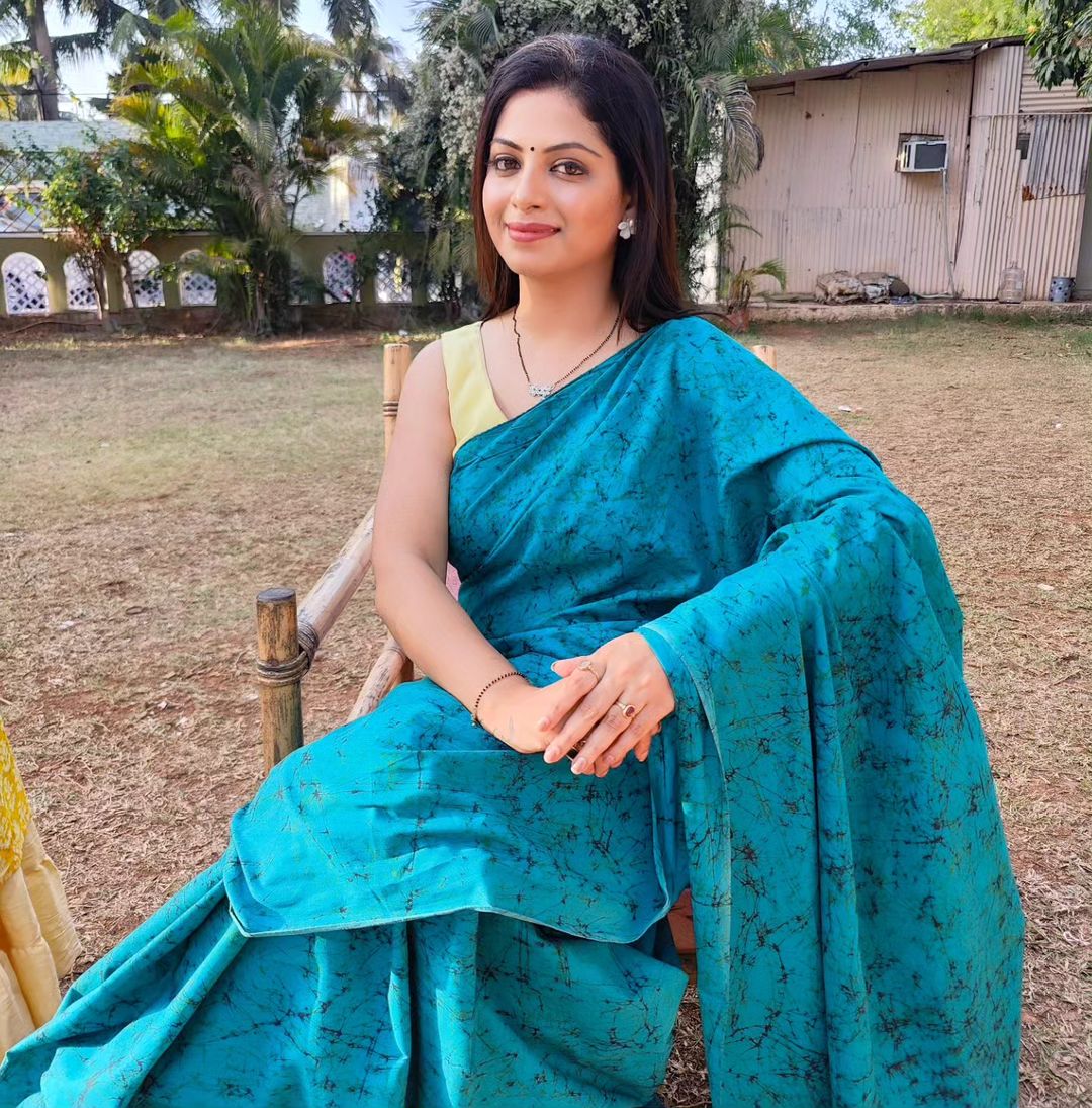 Smita Shewale Rain Saree Photoshoot