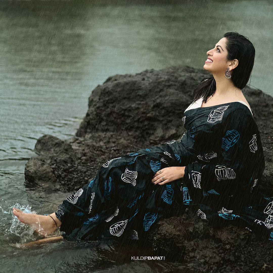 Smita Shewale Rain Saree Photoshoot
