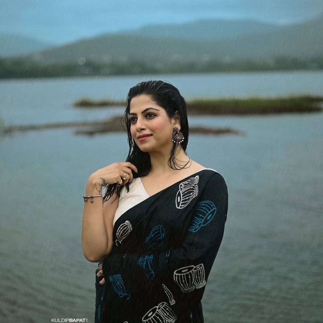 Smita Shewale Rain Saree Photoshoot