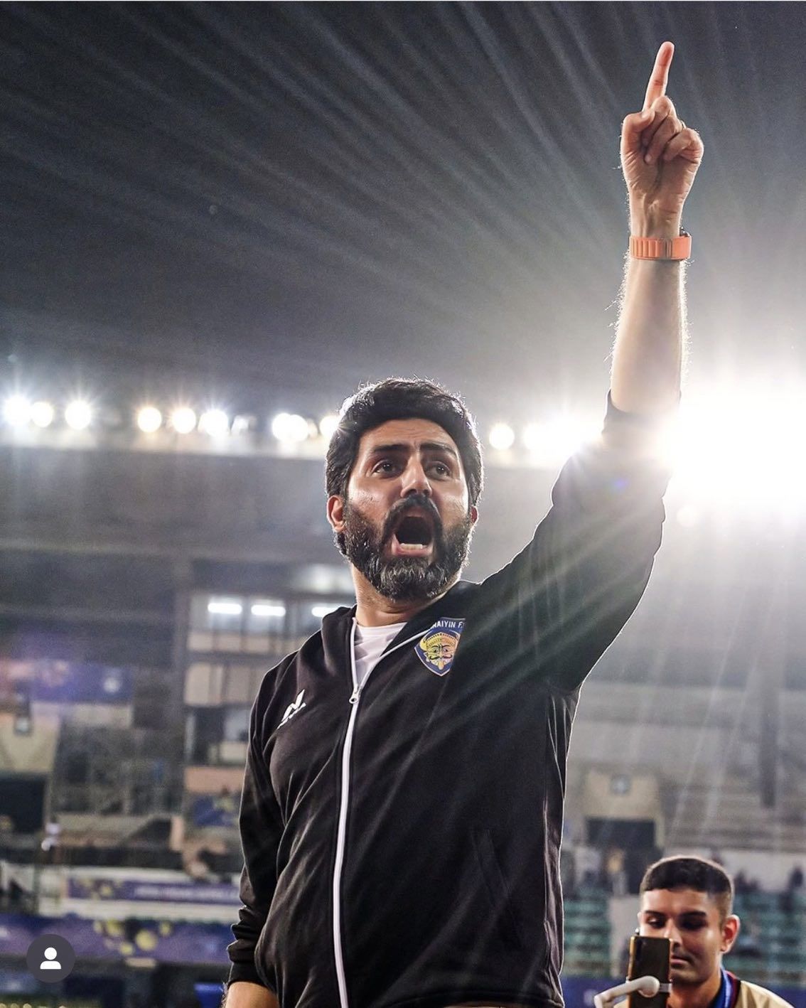  female fan slapped abhishek bachchan