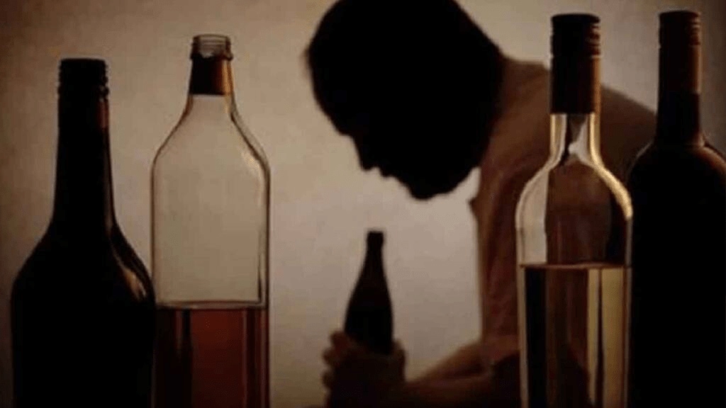 two people died poisoning liquor taroda amravati two people died poisoning liquor taroda amravati