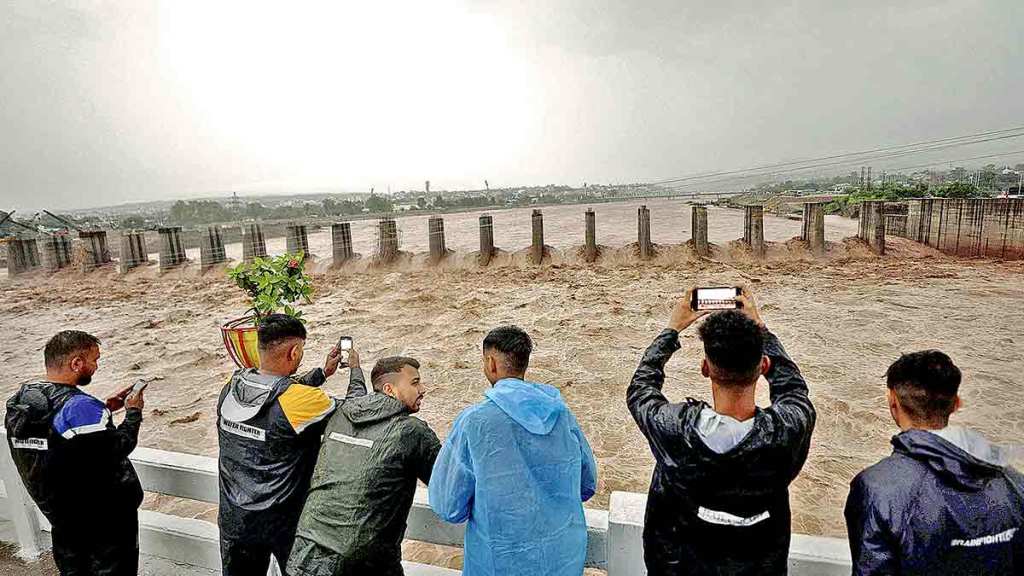 heavy rain in jammu heavy rain in jammu
