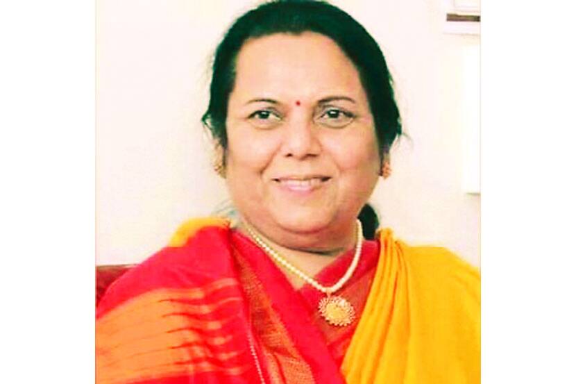 प्रत्येक जिल्ह्यात शिवसेना पदाधिकाऱ्यांची जिल्हाधिकारी व पोलीस अधीक्षक यांच्याशी भेट घालून देत यांचे छोटे मोठे प्रश्न असतील तर सहकार्य करा असा सांगायचं होतं - नीलम गोऱ्हे