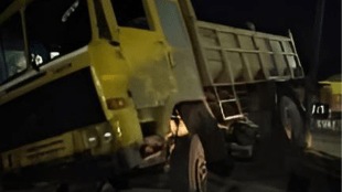 revenue team caught dumper transporting illegal sand yawal jalgaon