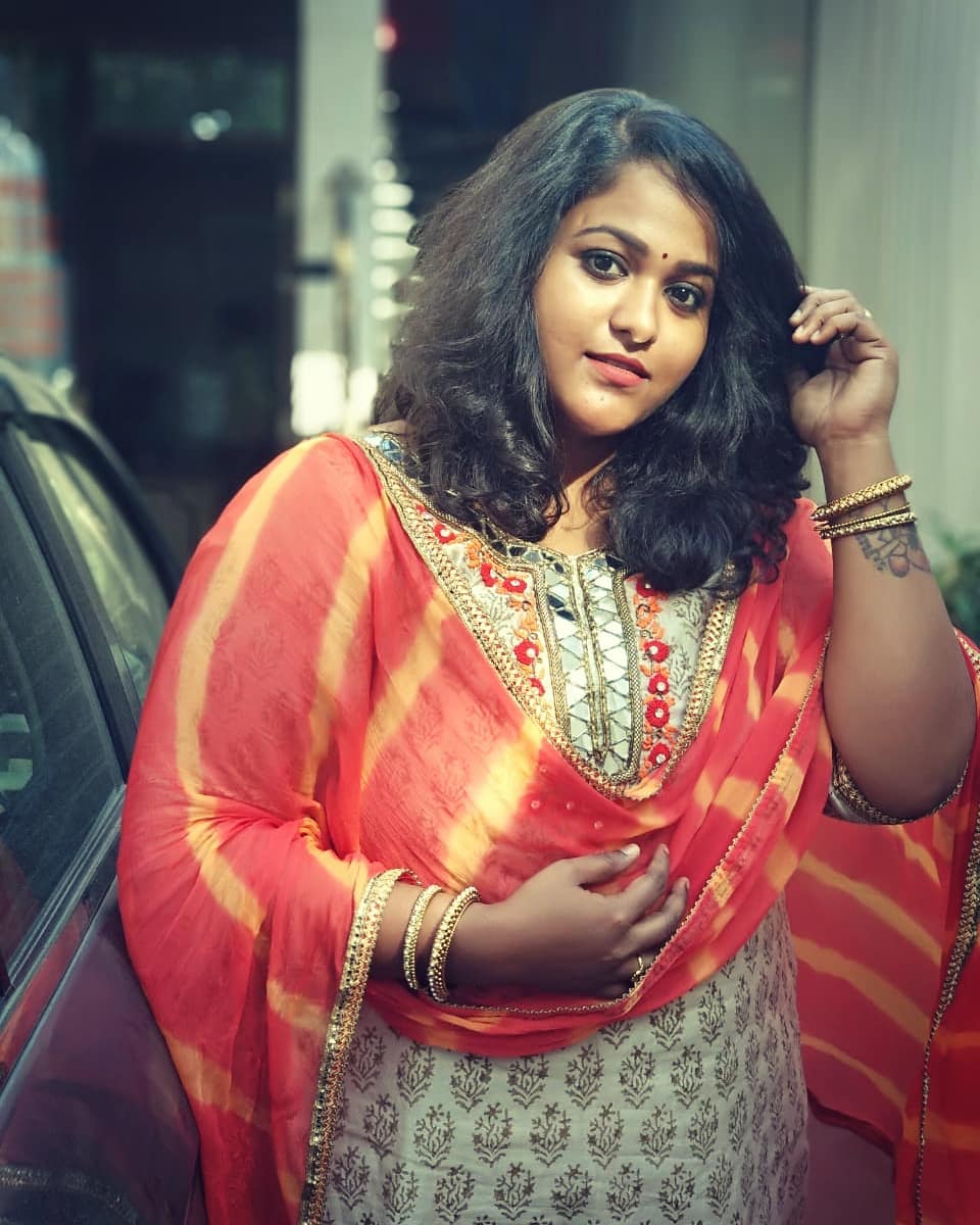 vanita kharat 17