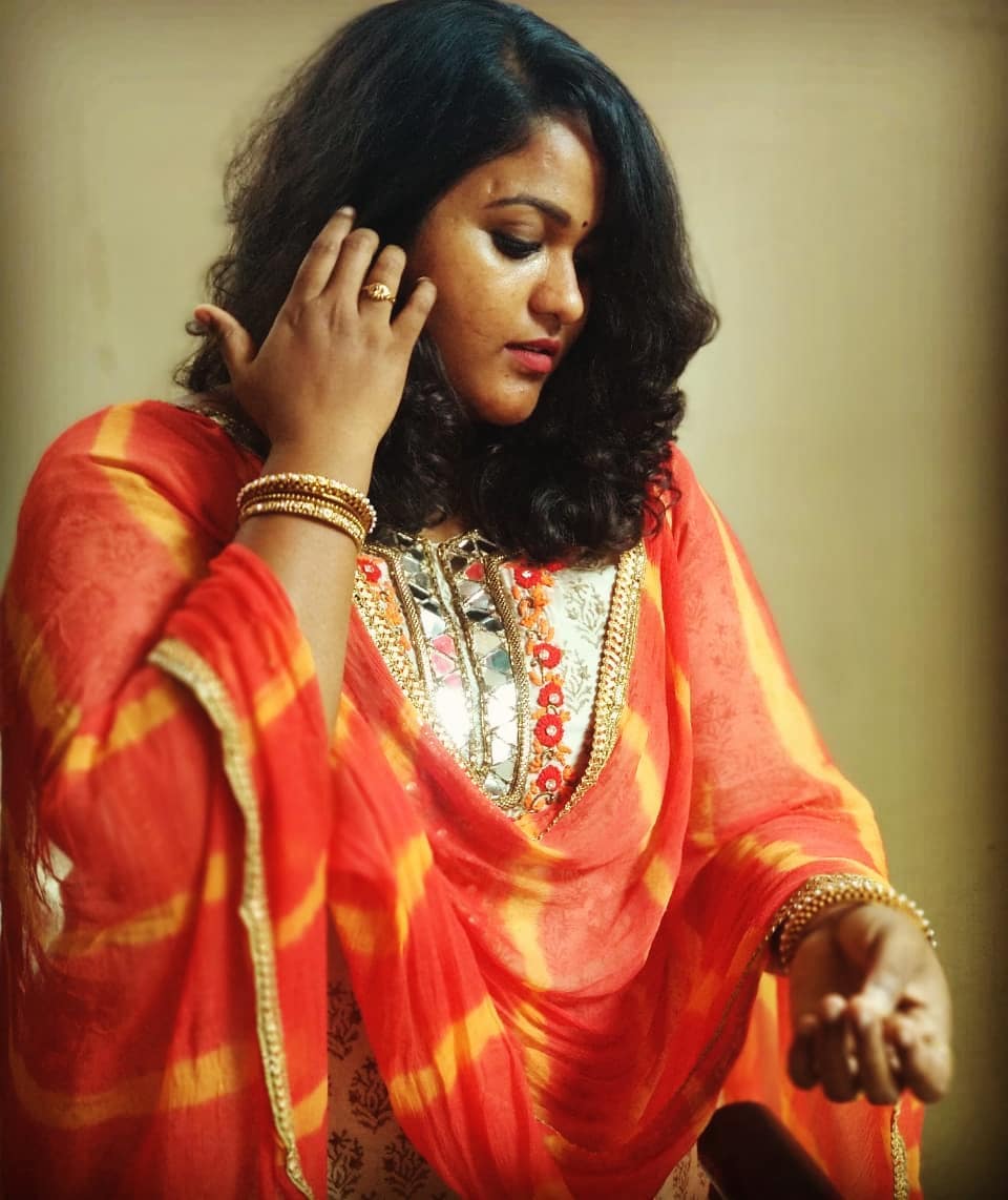 vanita kharat 19