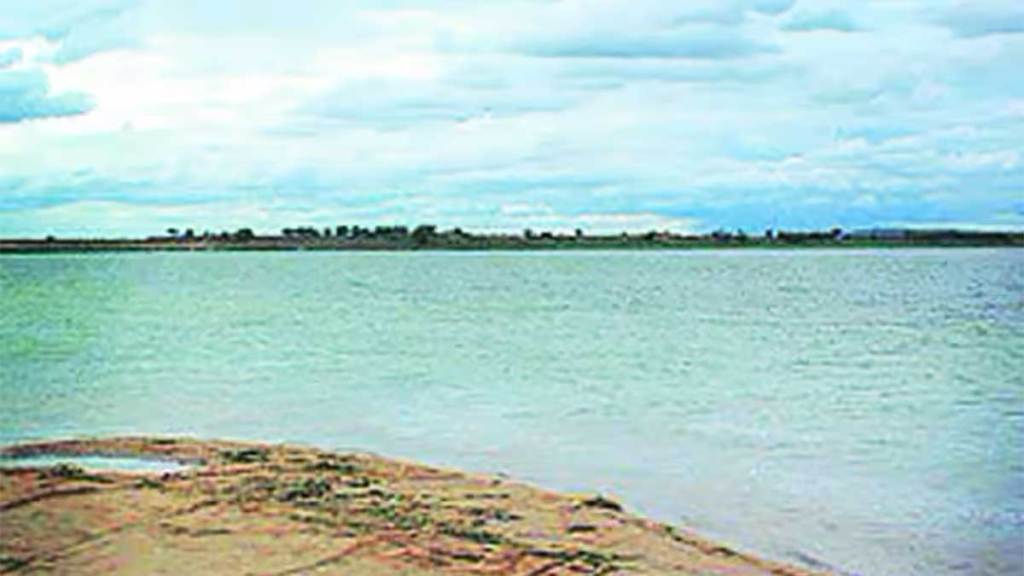 ichalkaranji residents express anger against kagal leaders for opposing water scheme