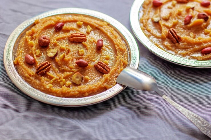 Apple Sheera Recipe In Marathi