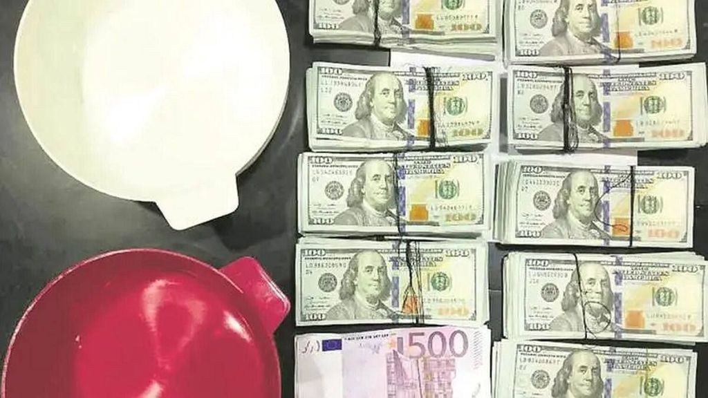 Foreign currency seized Foreign currency seized
