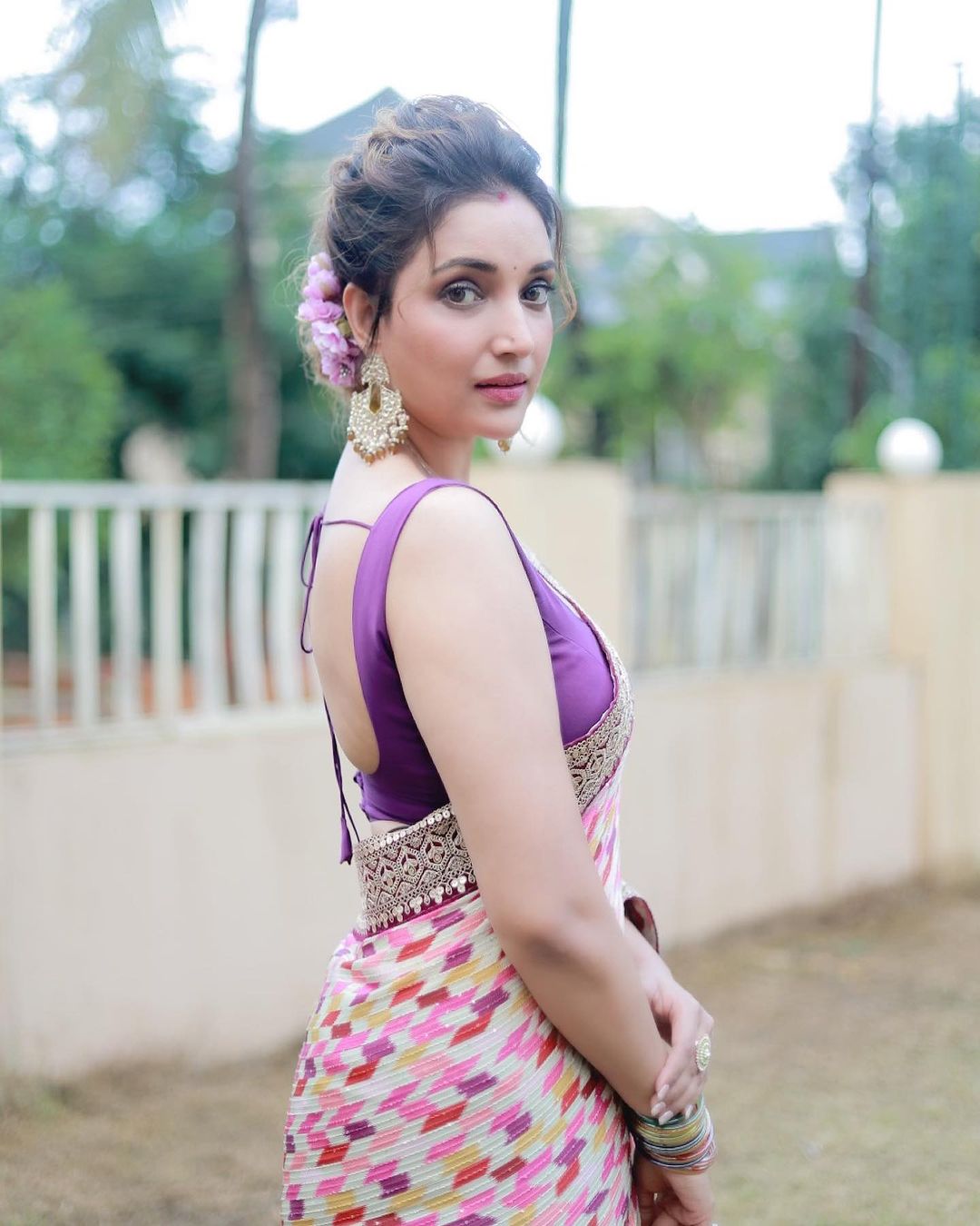 Rupali Bhosle White Paithani Saree Look