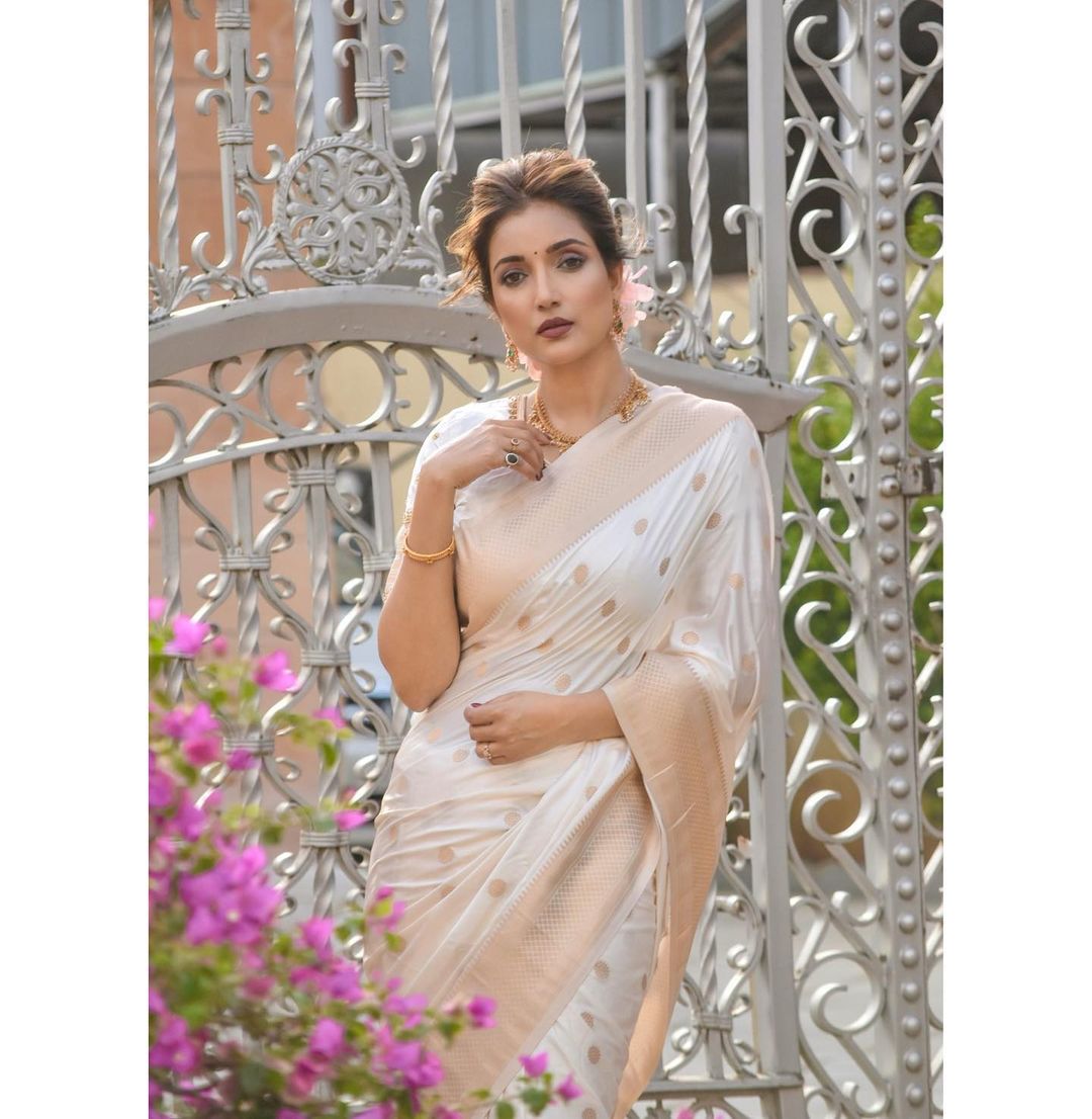 Rupali Bhosle White Paithani Saree Look