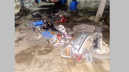 Koyta gang, chinchwad, four injured, koyta gang terror, pune, pimpri chinchwad