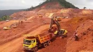 traffic licenses of mining lease holders suspended in nashik