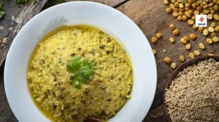 Monsoon Recipe healthy khichadi recipe (Unsplash) (1)