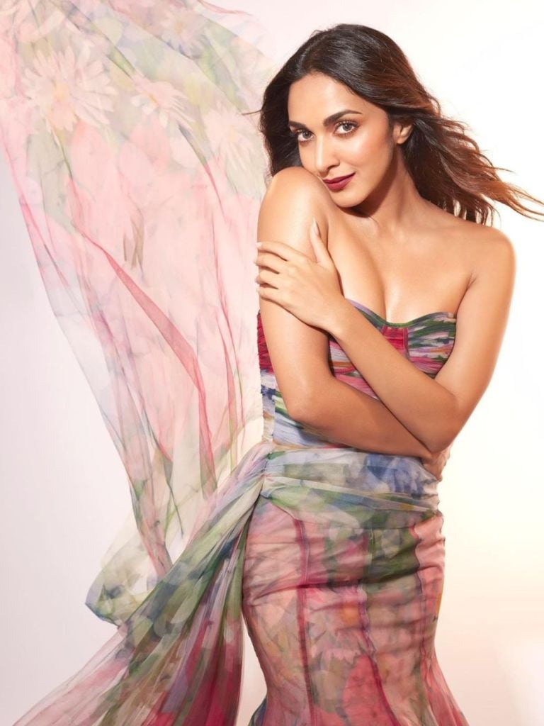 Kiara Advani | Kiara Advani latest photos | Kiara Advani New off Shoulders long tube gown | Kiara Advani New Movie