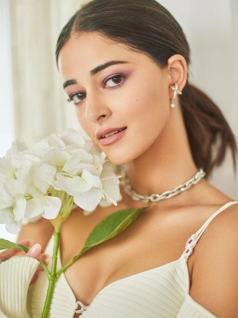 Ananya Panday Ananya Panday Photos| Ananya panday latest pics Ananya Pandey Boyfriend| Aditya Roy Kapoor