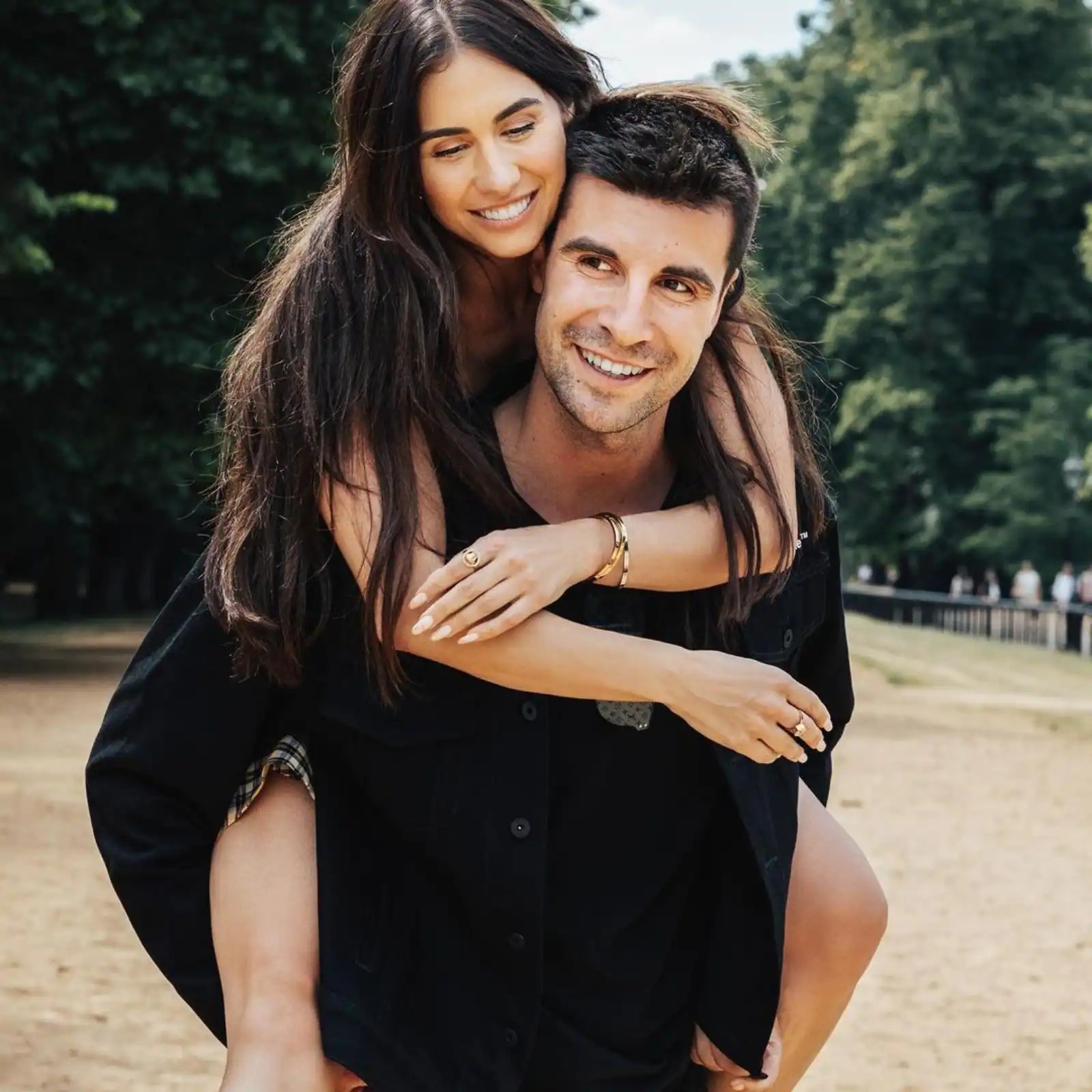 lauren gottlieb engaged