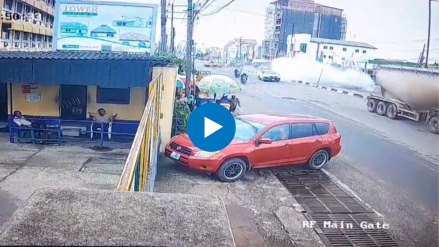 Plane Crashes On Busy Road Bursts Into Flame Watch Viral Video