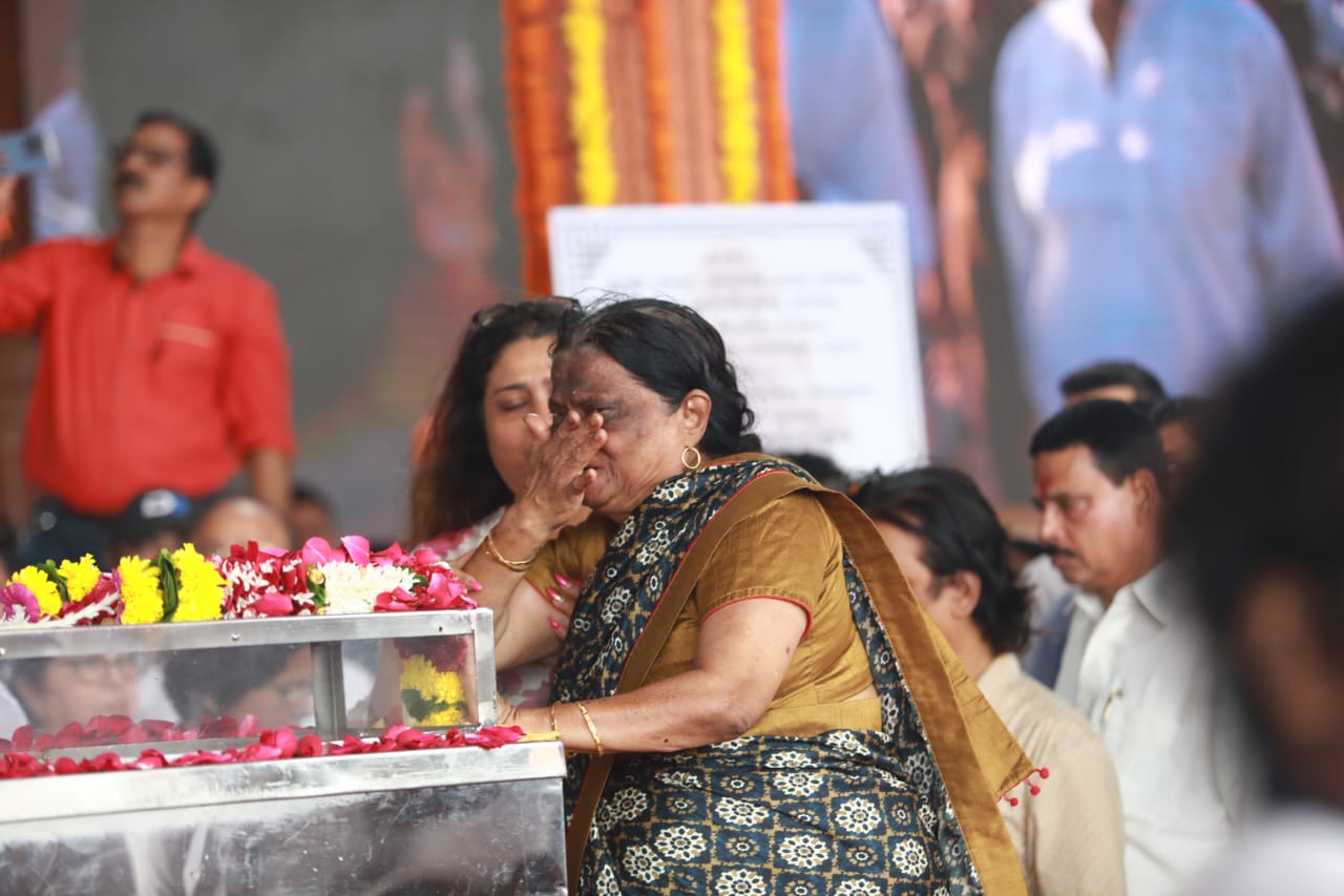 nitin desai funeral 