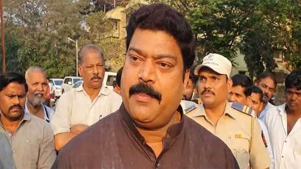mns mla raju patil demand to change guardian minister of thane