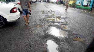 navi mumbai municipal corporation neglecting pothole in turbhe