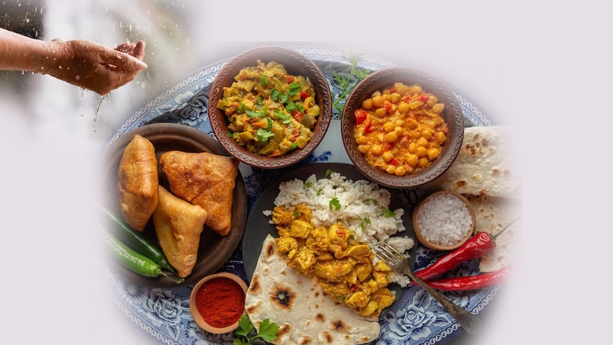 या परंपरेला शास्त्रीय कारणंही आहे. खरे तर पूर्वीचे लोक जमिनीवर बसून जेवत असत.