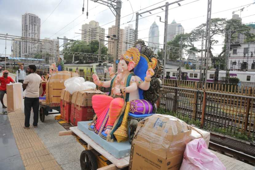 Ganpati Bappa Train Travel To Delhi
