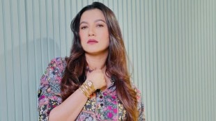 Gauhar Khan sunglasses theft from flight