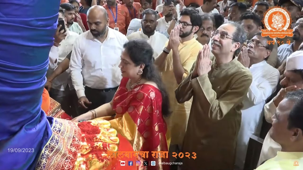 Lalbaugcha Raja 2023 Celebrity Visit Photos