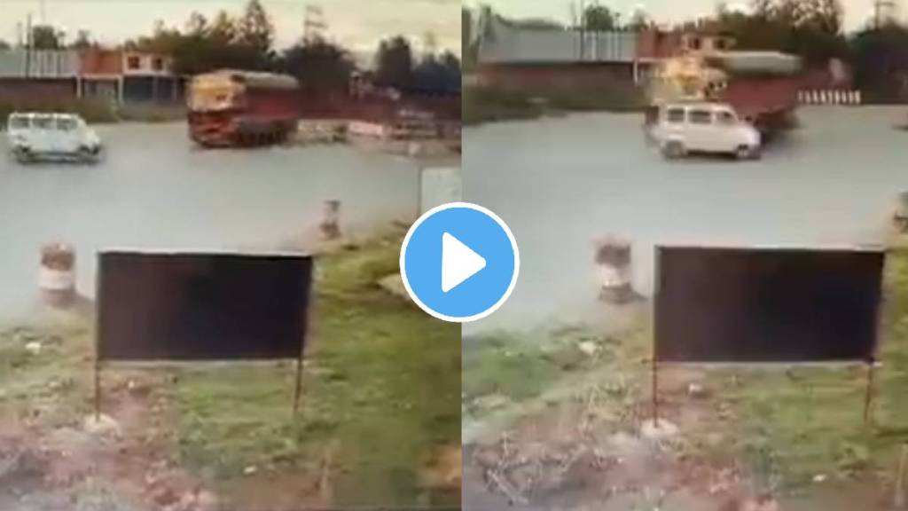 Major Accident Happened In Qazigund On National Highway Major Accident Happened In Qazigund On National Highway