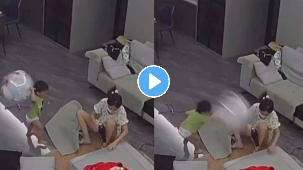 helium gas balloon exploded like bomb in baby hands shocking accident video viral on social media helium gas balloon exploded like bomb in baby hands shocking accident video viral on social media
