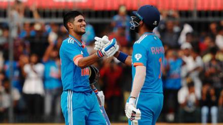 Shubman Gill and Shreyas Iyer partnership Records