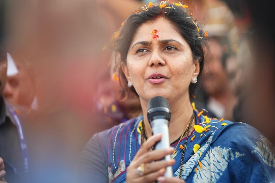 गेल्या काही दिवसांपासून सातत्याने भाजपा नेत्या पंकजा मुंडे पक्षात नाराज असल्याची चर्चा होत असते.
