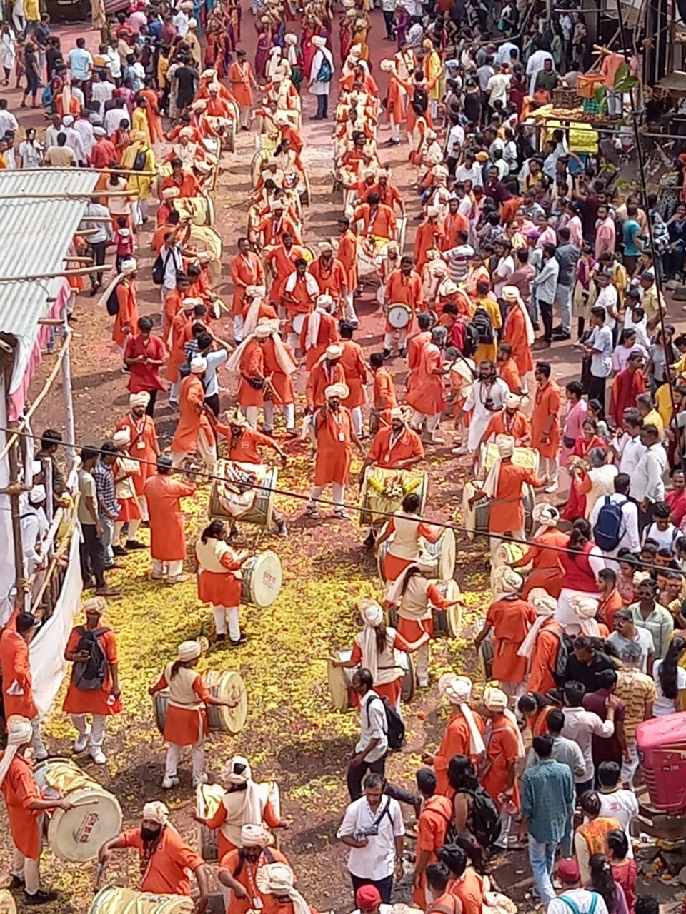 Pune-five-Manache-Ganpati-immersion-procession