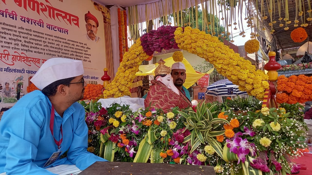 Pune-five-Manache-Ganpati-immersion-procession