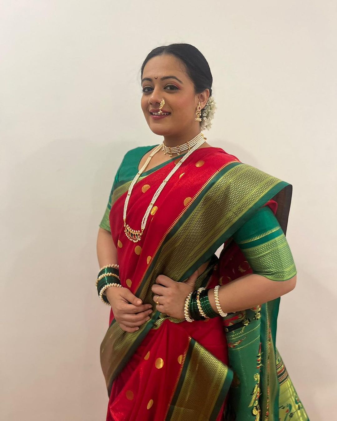 Spruha Joshi Red Nauvari Saree Look