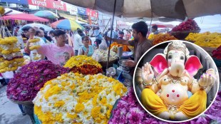 The flower market in Pune blossomed