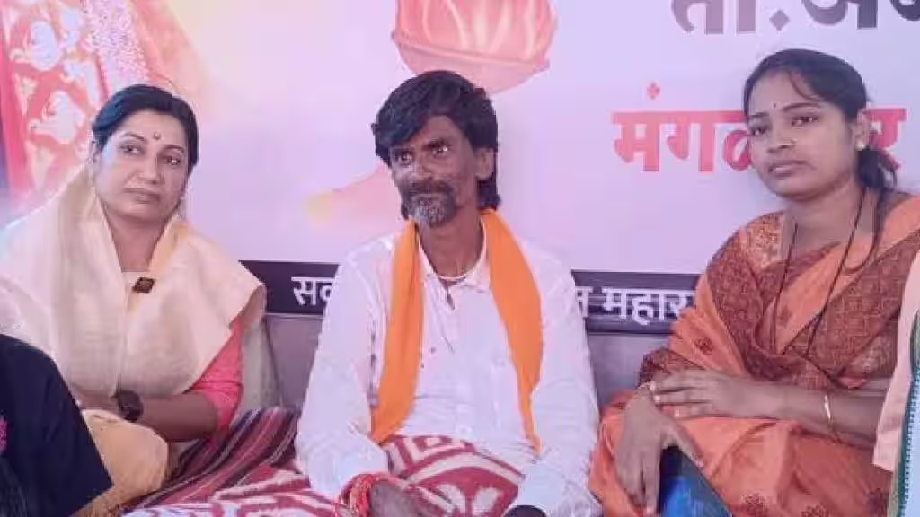 मला कशाचं काय झालंय? तिथे कुणीतरी डॉक्टर आला, त्याने मला तपासलं आणि म्हणाला तुम्हाला एकच किडनी आहे- मनोज जरांगे पाटील