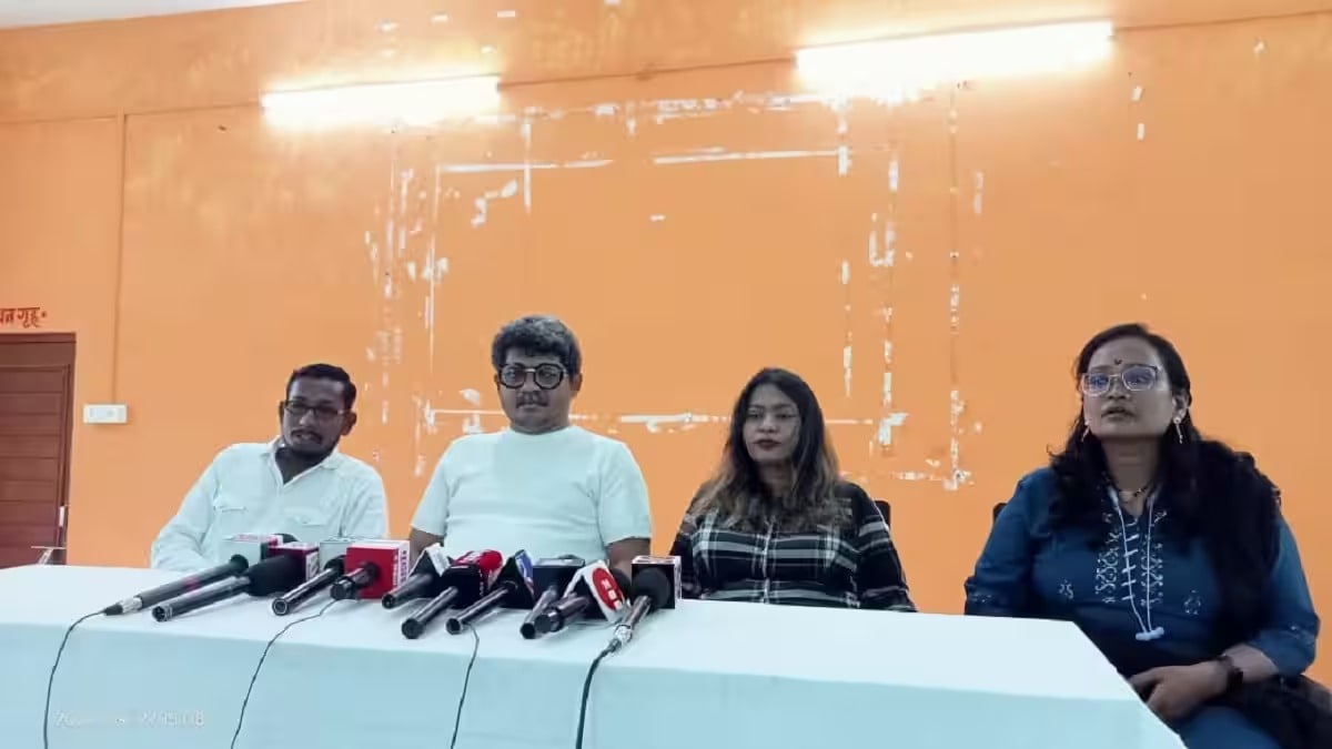 दिवाळीच्या चार दिवस आधी माझ्या कष्टकऱ्यांचं विलिनीकरण आणि सातवा वेतन आयोग लागू करावा -गुणरत्न सदावर्ते